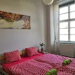3 Min Walk Old Town Center Private Room A